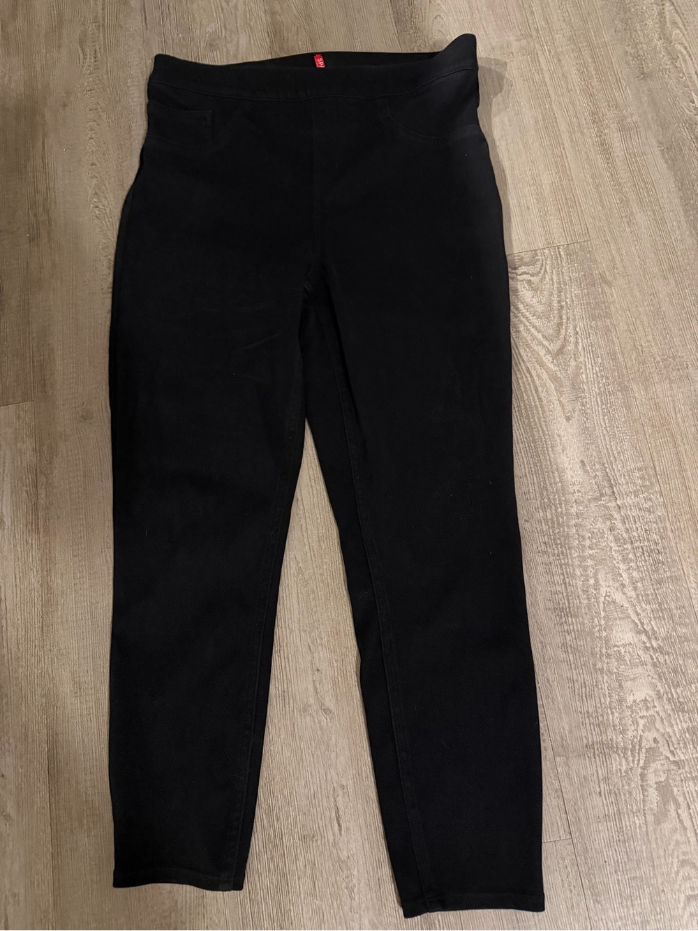 SPANX Black Pull-On Leggings with Small Red Logo